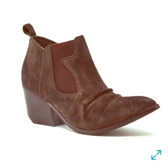 Matisse Wilkins Suede Brown Bootie - Picture 1 of 1